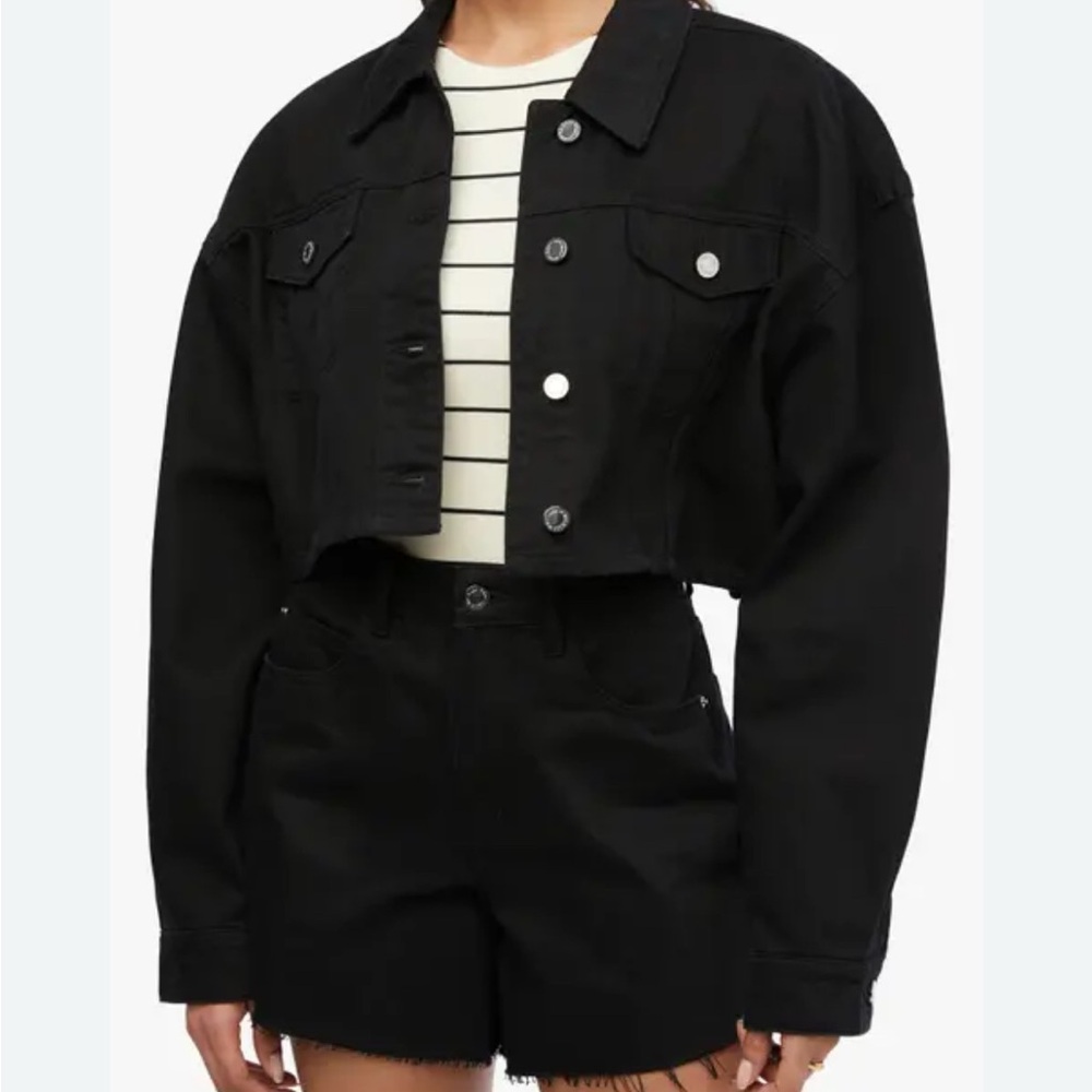 Black Cropped Denim Jacket Medium
